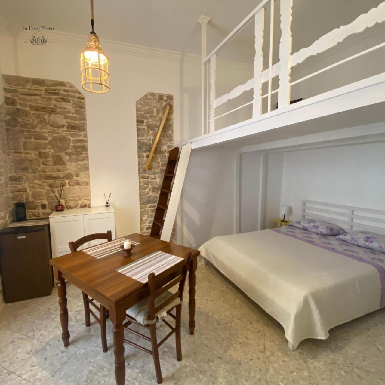 Ferienwohnung In Parva Domus Bitonto Exterior foto