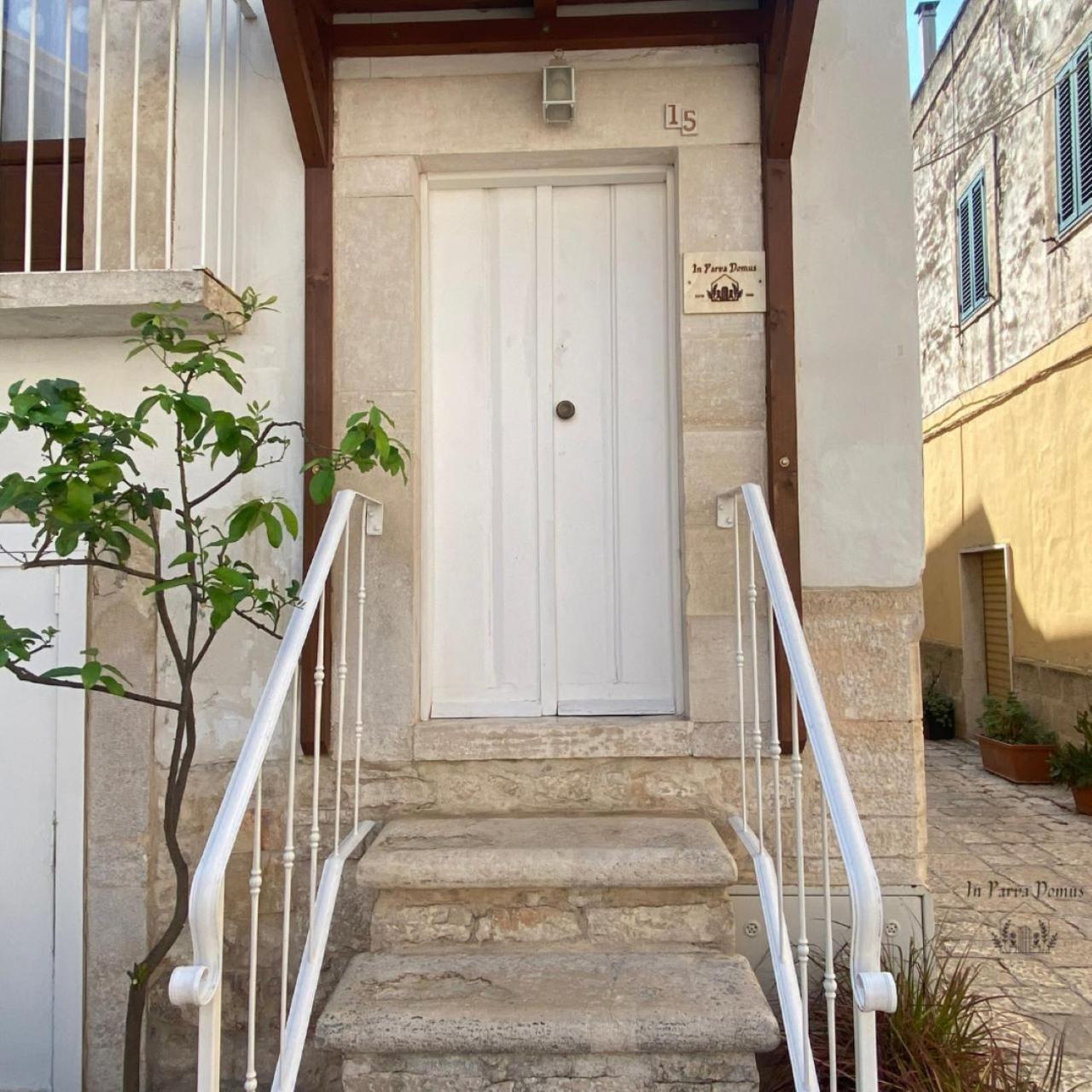 Ferienwohnung In Parva Domus Bitonto Exterior foto